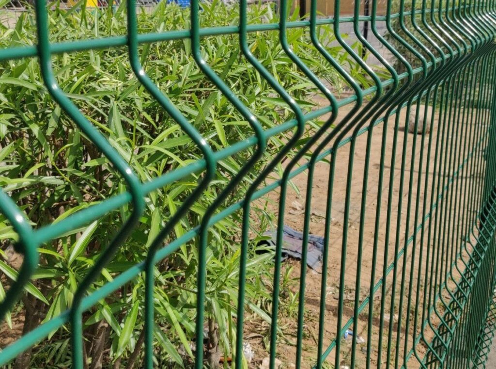 Welded Wire Mesh: Types, Applications, and Specifications