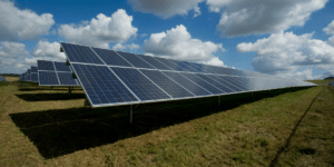 Solar Energy Investment Buyer's Guide to Long-Term Benefits