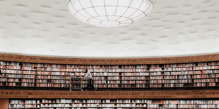 The Evolution of Digital Libraries How Colleges Are Adapting to the Rise of E-Learning Resources