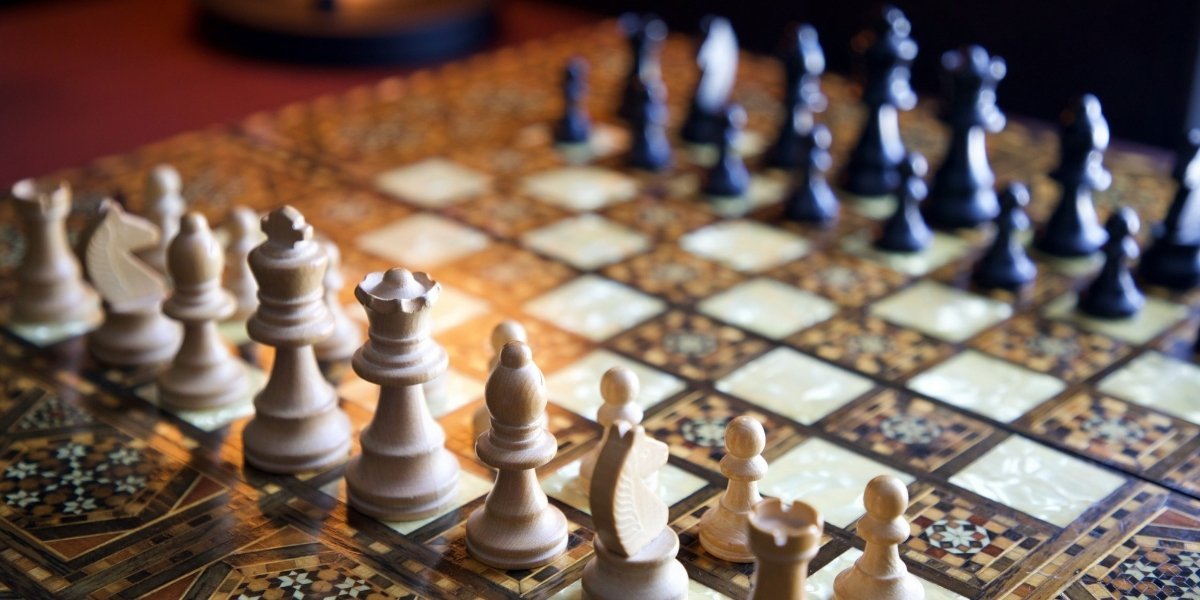 Mastering Chess Strategy: Advanced Moves and Tactics for a Stronger Game