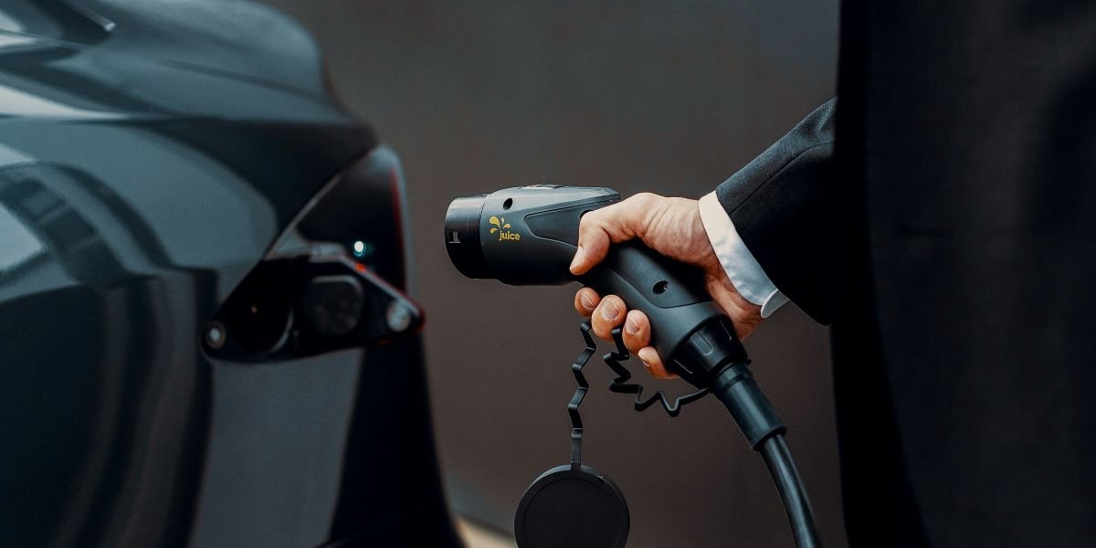 NIO's Battery-Swapping Network Reaches Global Scale — and Reframes the EV Infrastructure Debate