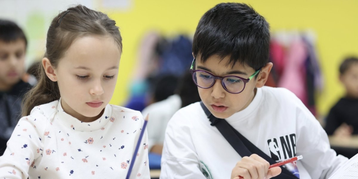 Reading the Difference Between a Stuck Child and an Unchallenged One