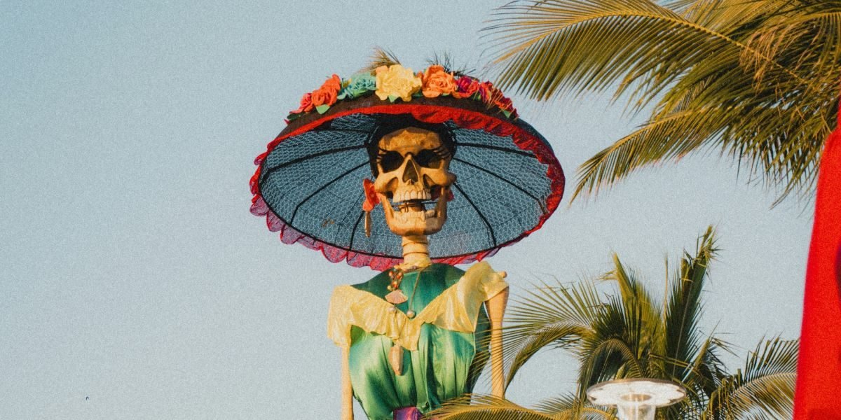 Mexico City's Guinness-Certified Catrina Turns a 1912 Satirical Print Into a 33-Meter Day of the Dead Monument