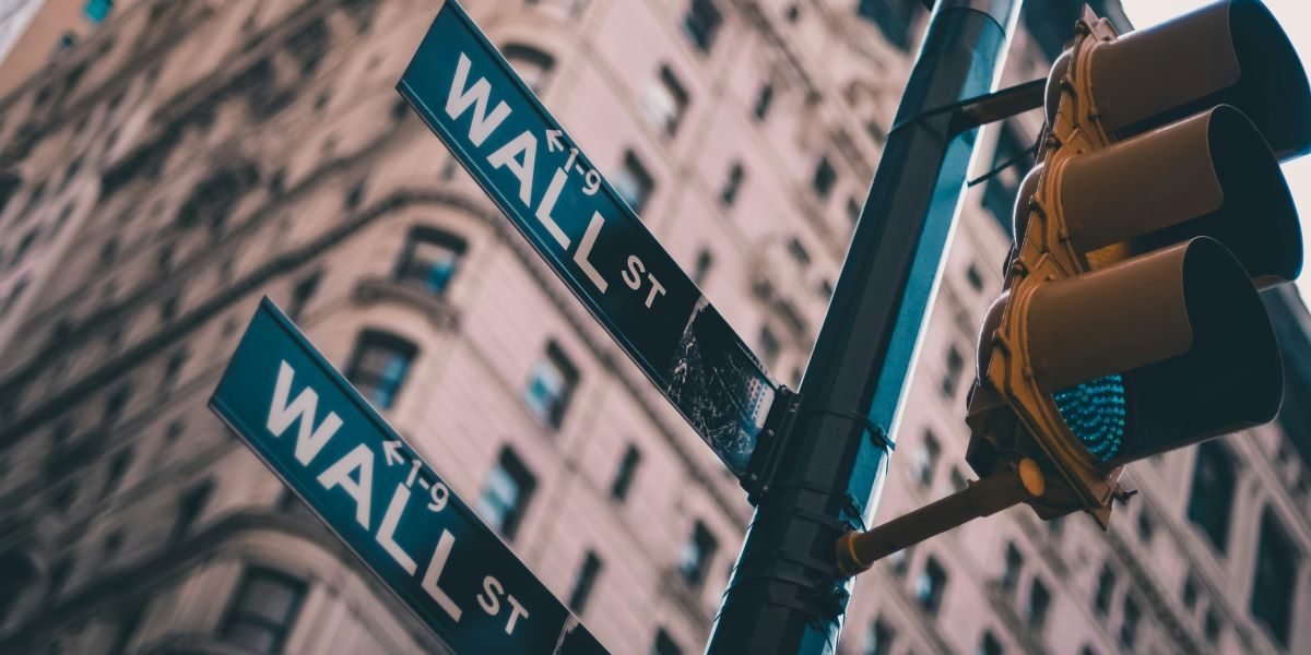S&P 500 Record High August 2026 AI Earnings Oil Drop